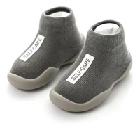 Zapatos Media Para Bebe Antideslizantes GRIS 24 25 Ropa Deportiva